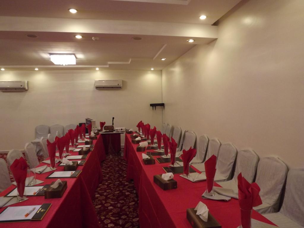 Sofi Hotel Dammam Extérieur photo